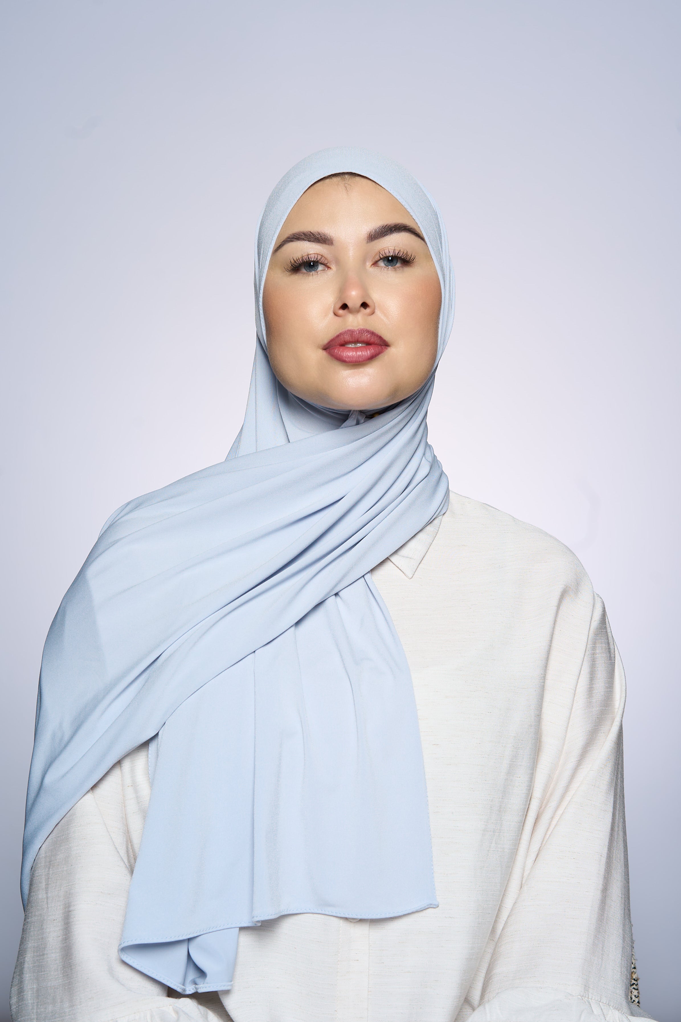 Premium Jersey Hijab Fin - Light Silver