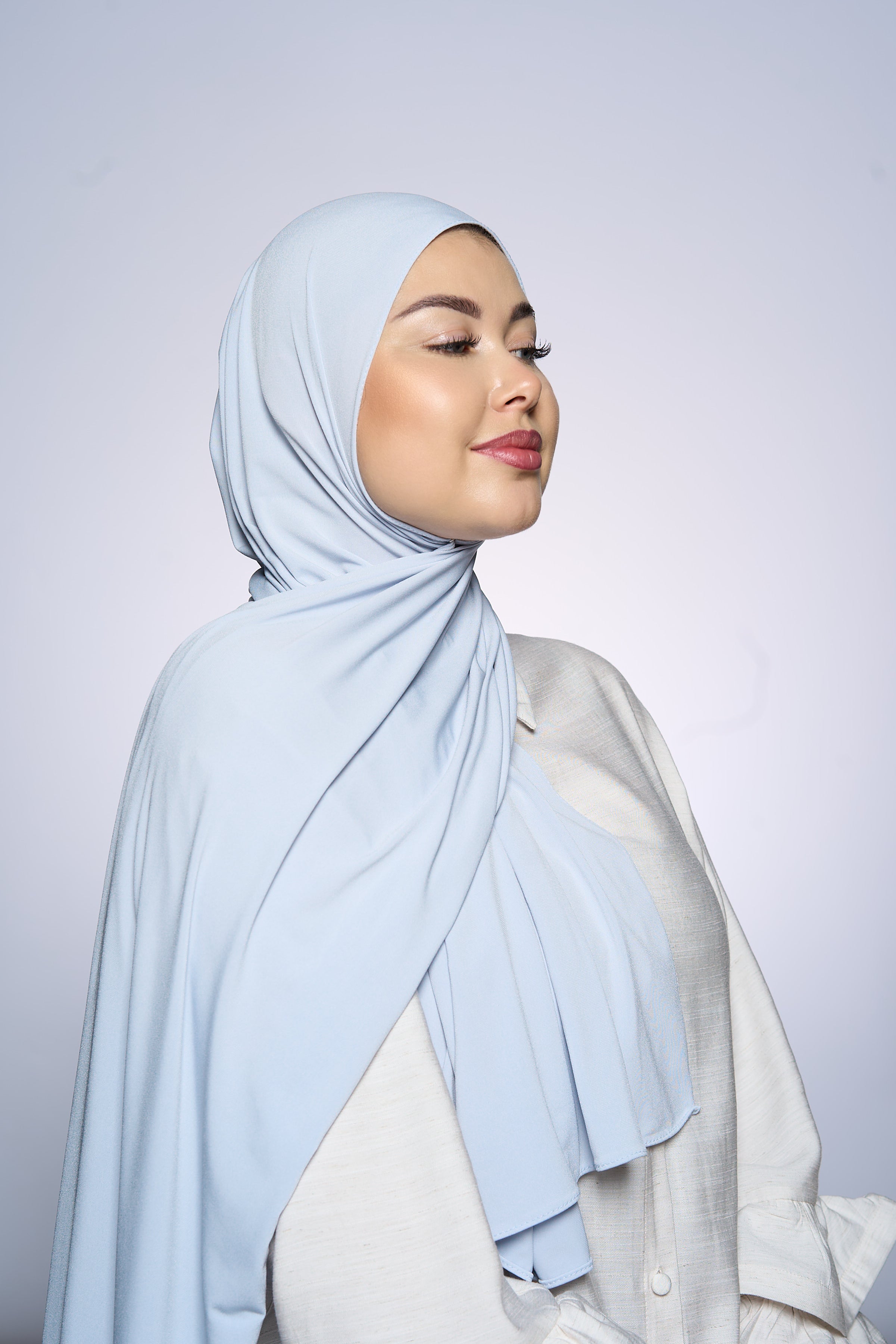 Premium Jersey Hijab Fin - Light Silver