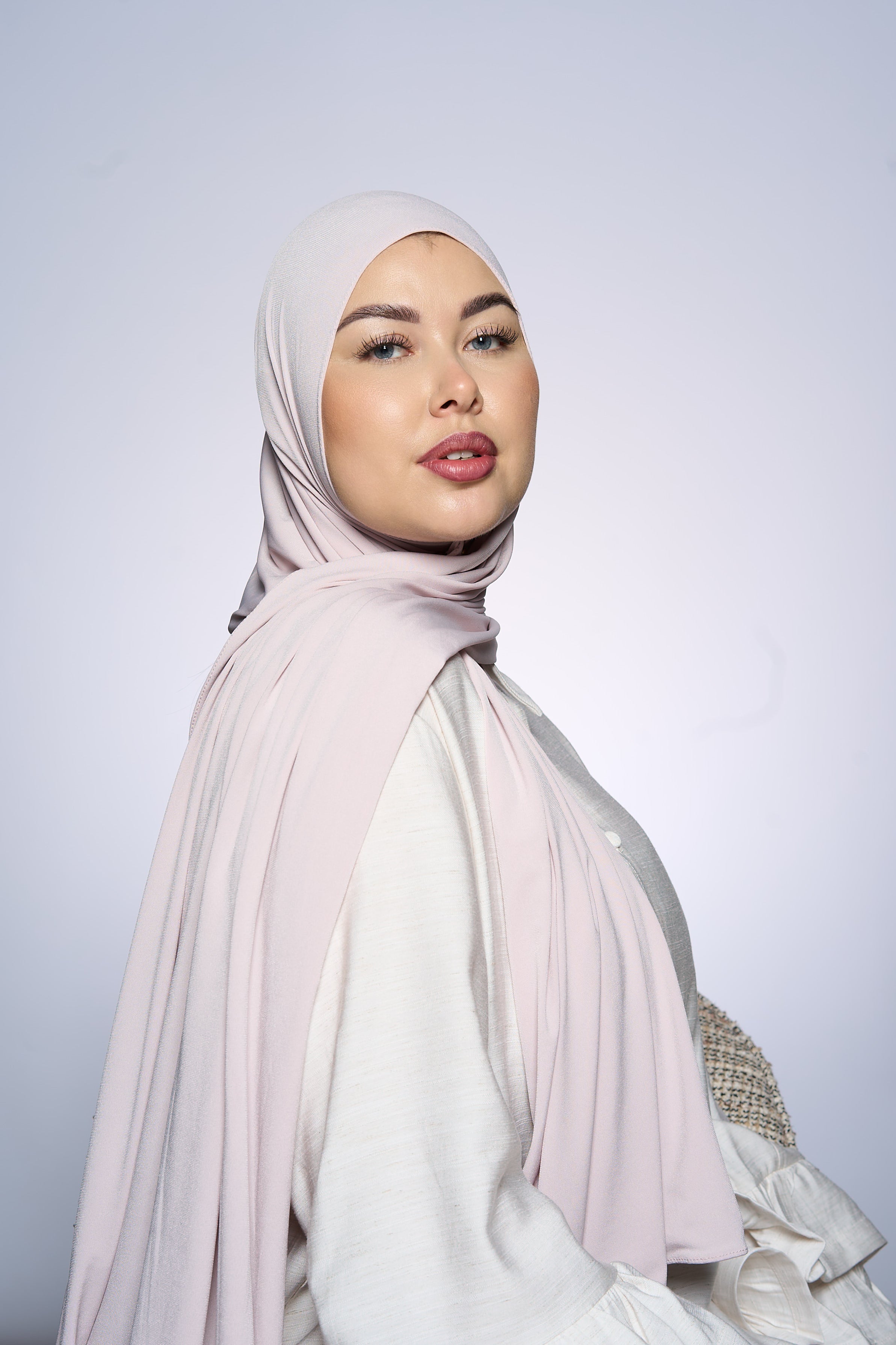 Premium Jersey Hijab Fin - Light Parel