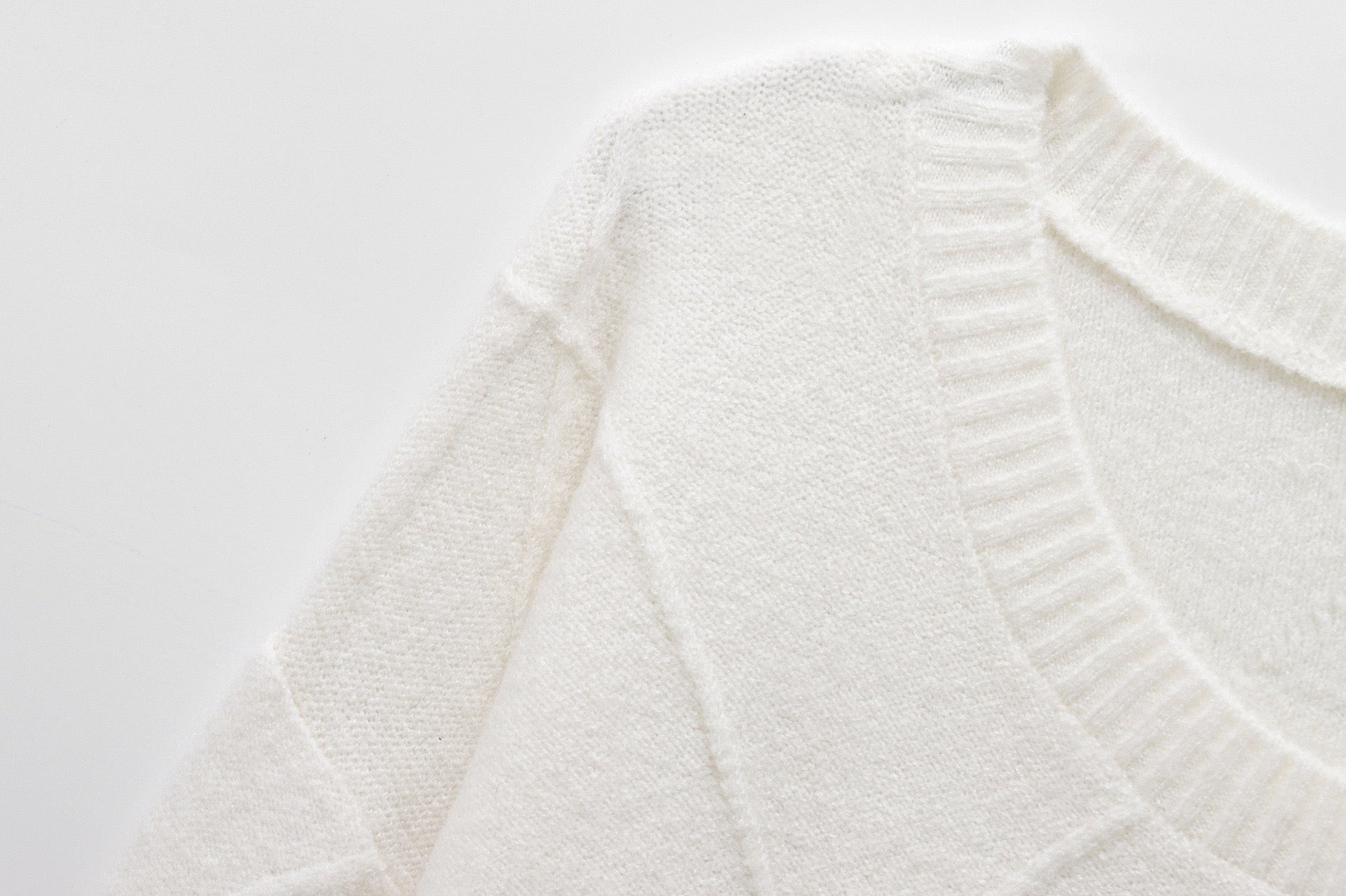 Sweater Nil Brokenwhite