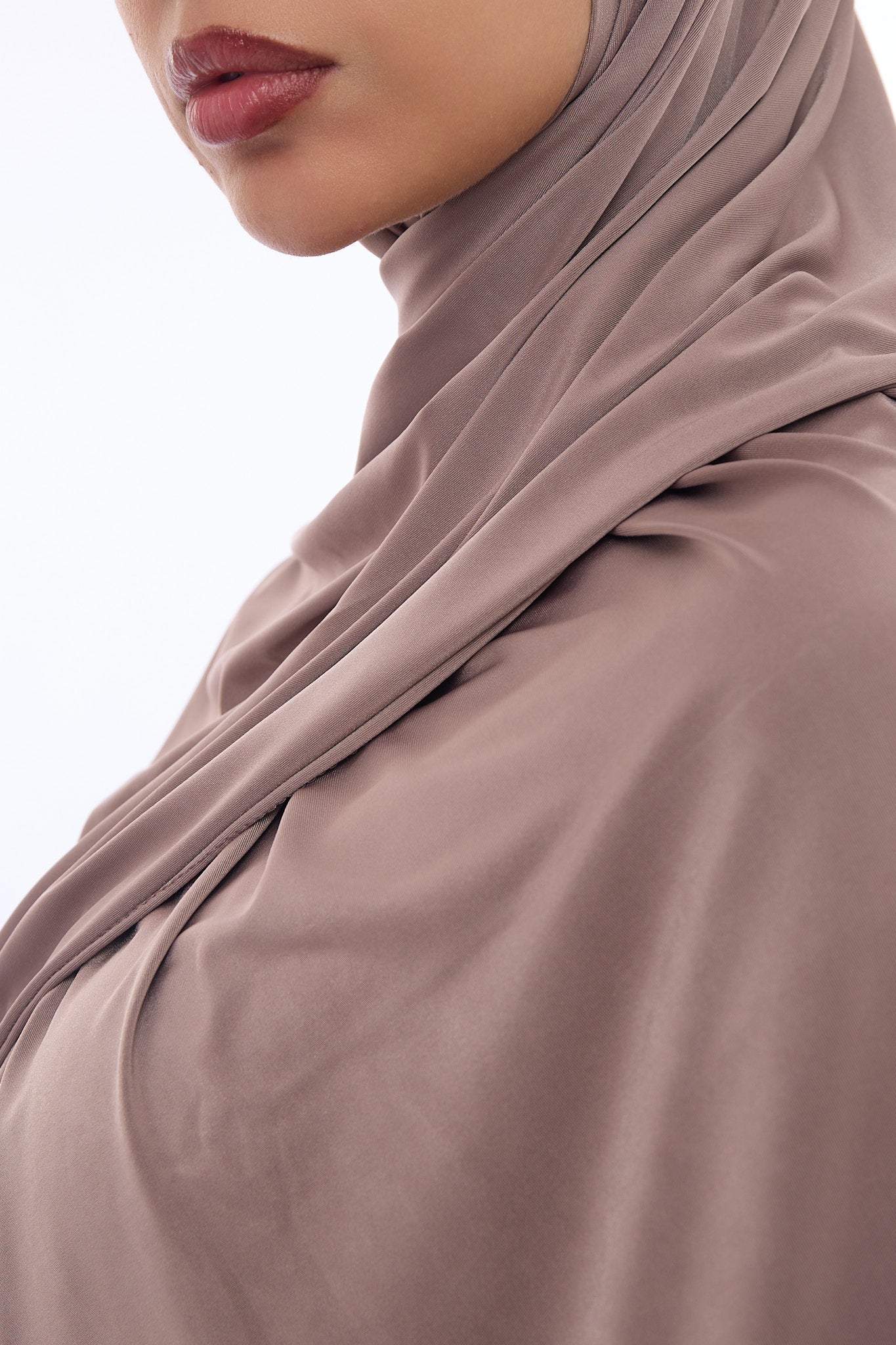 Liquid Jersey Hijab Min - Cacao brown