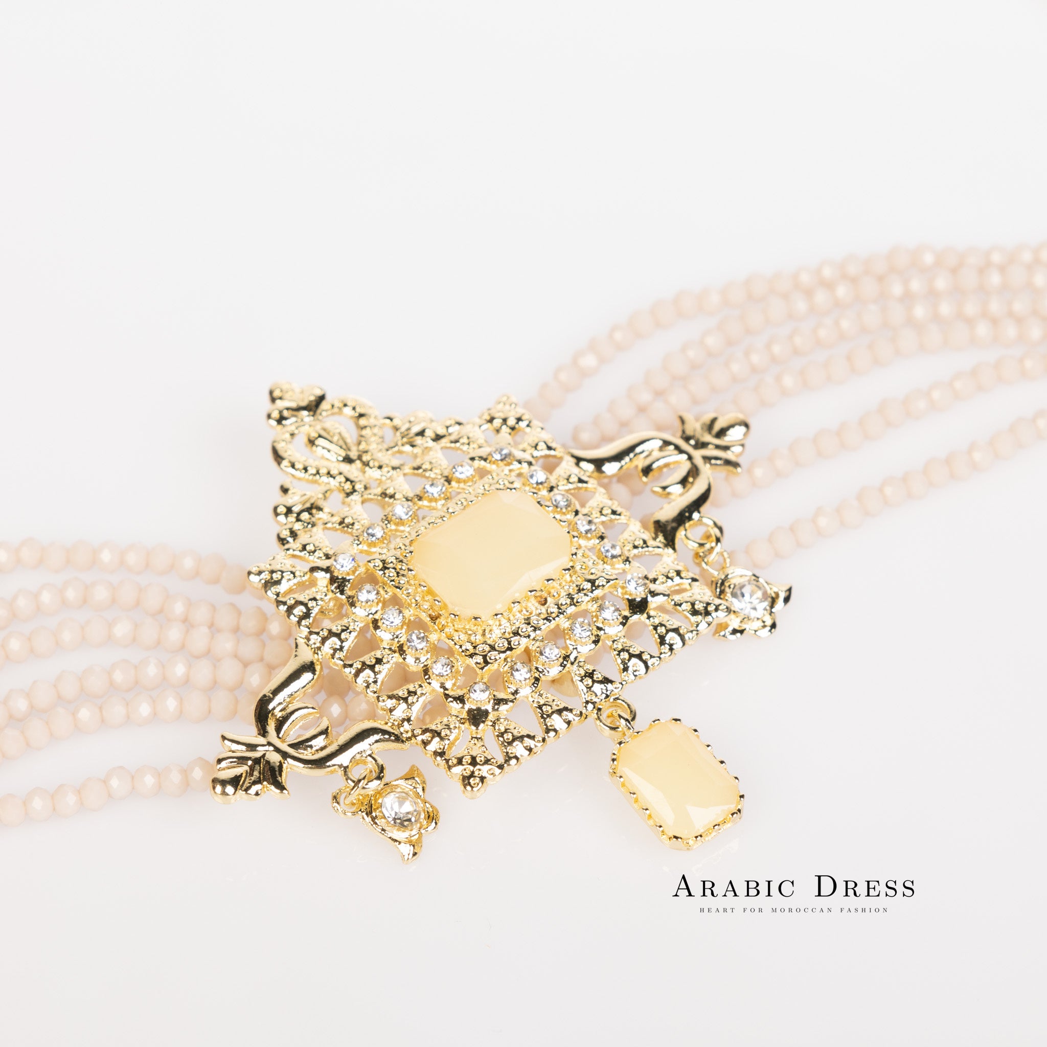 Creme Youra Necklace set