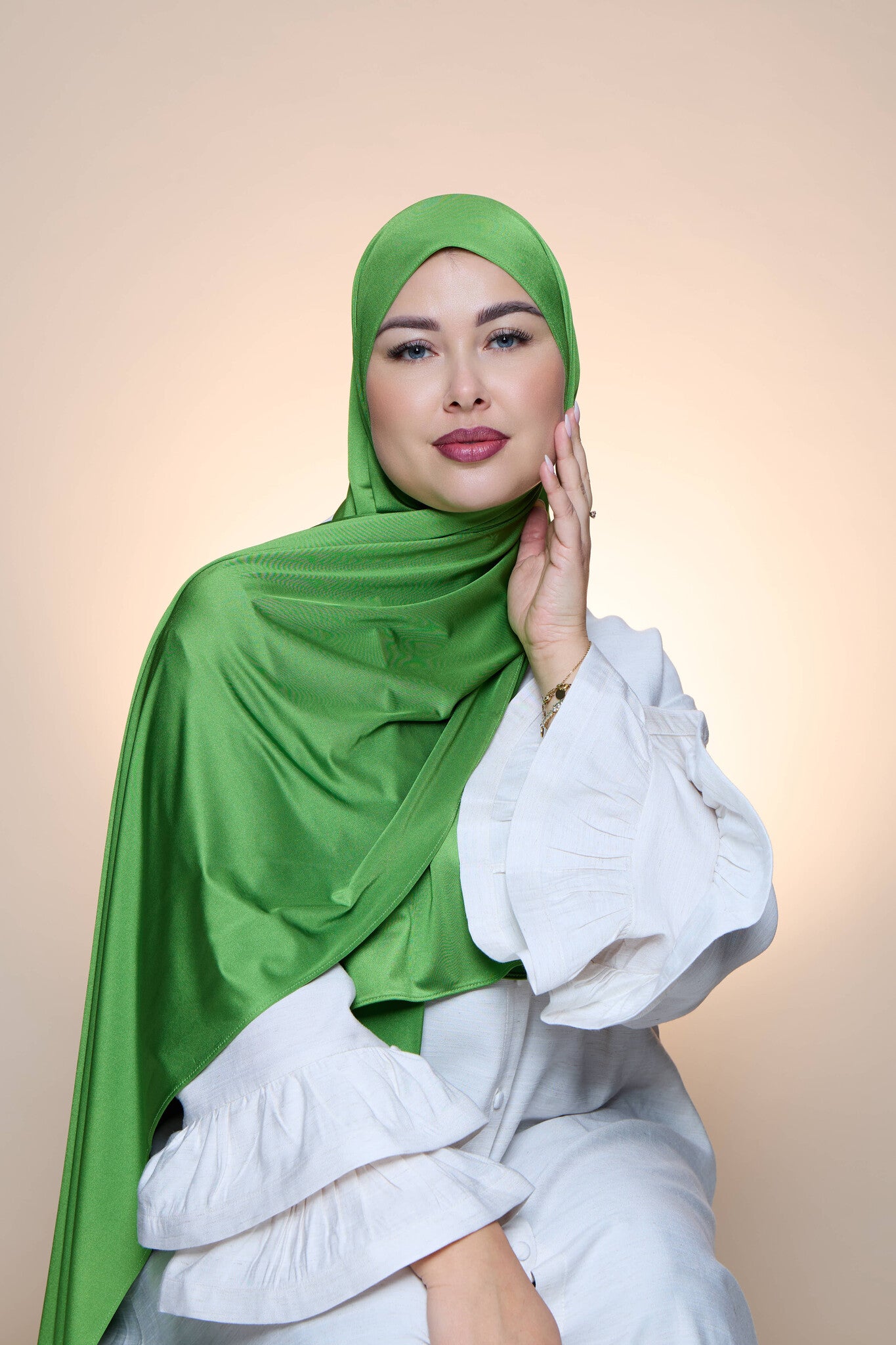 Hijab Premium Satin Mae Green