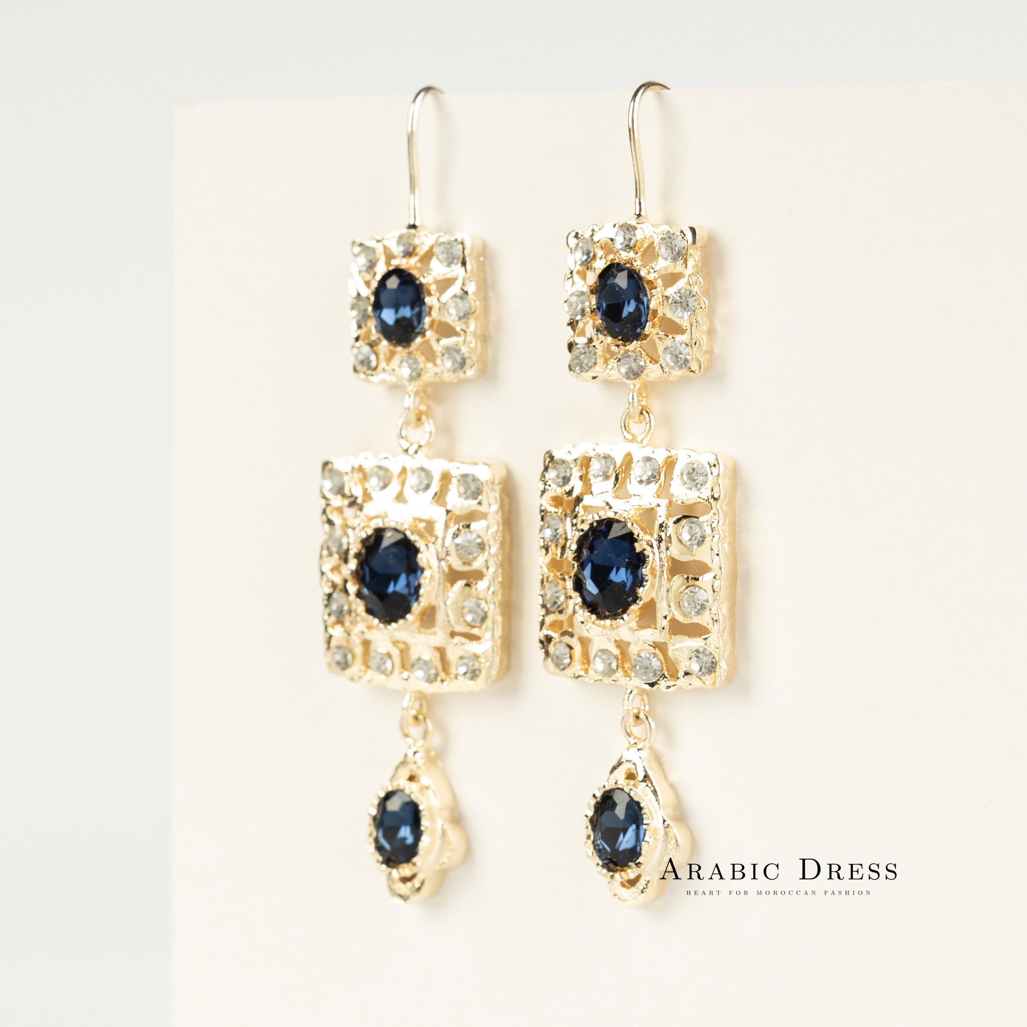 Oxfordblue Nifa necklace set