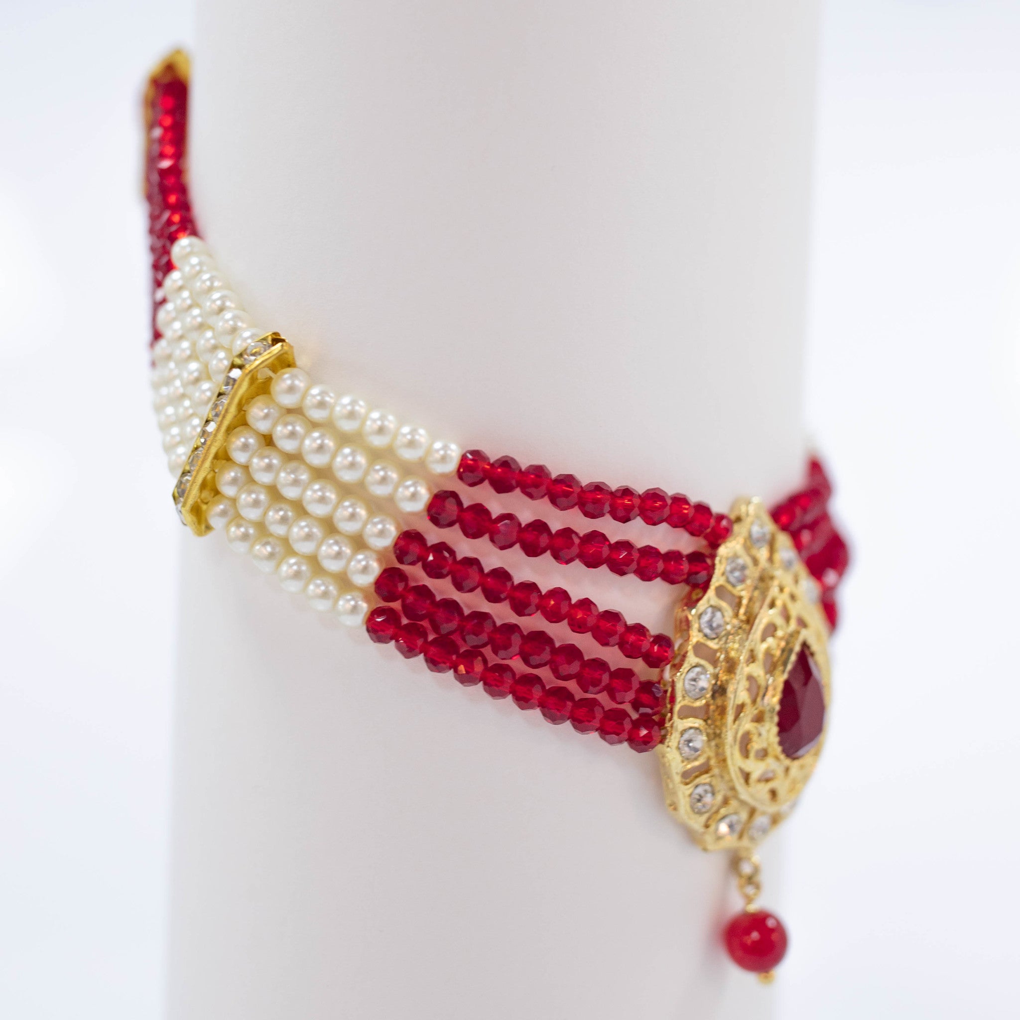 RED WHITE PEARL NECKLACE AMSA