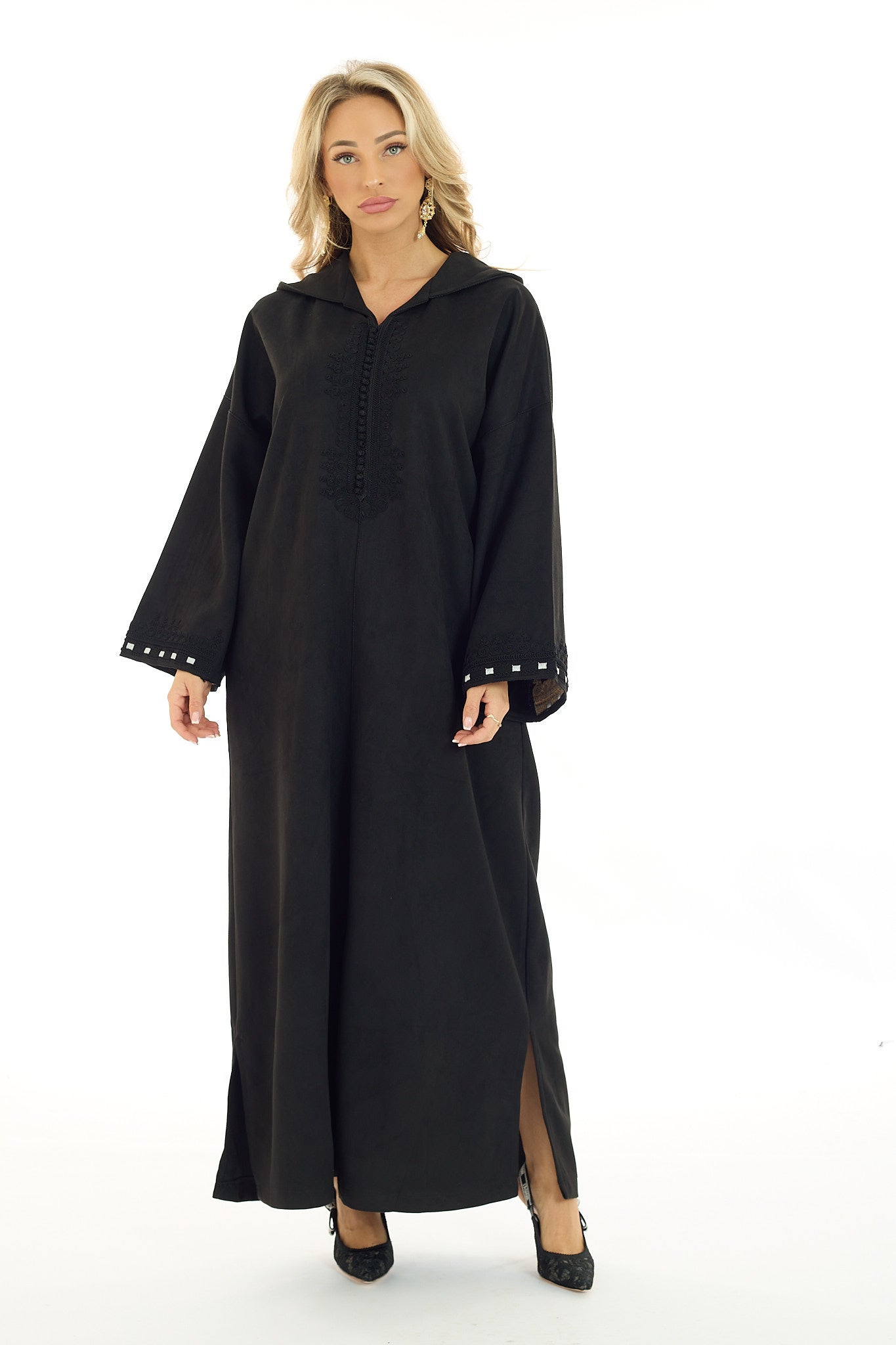 Jalaba Alleesar Black