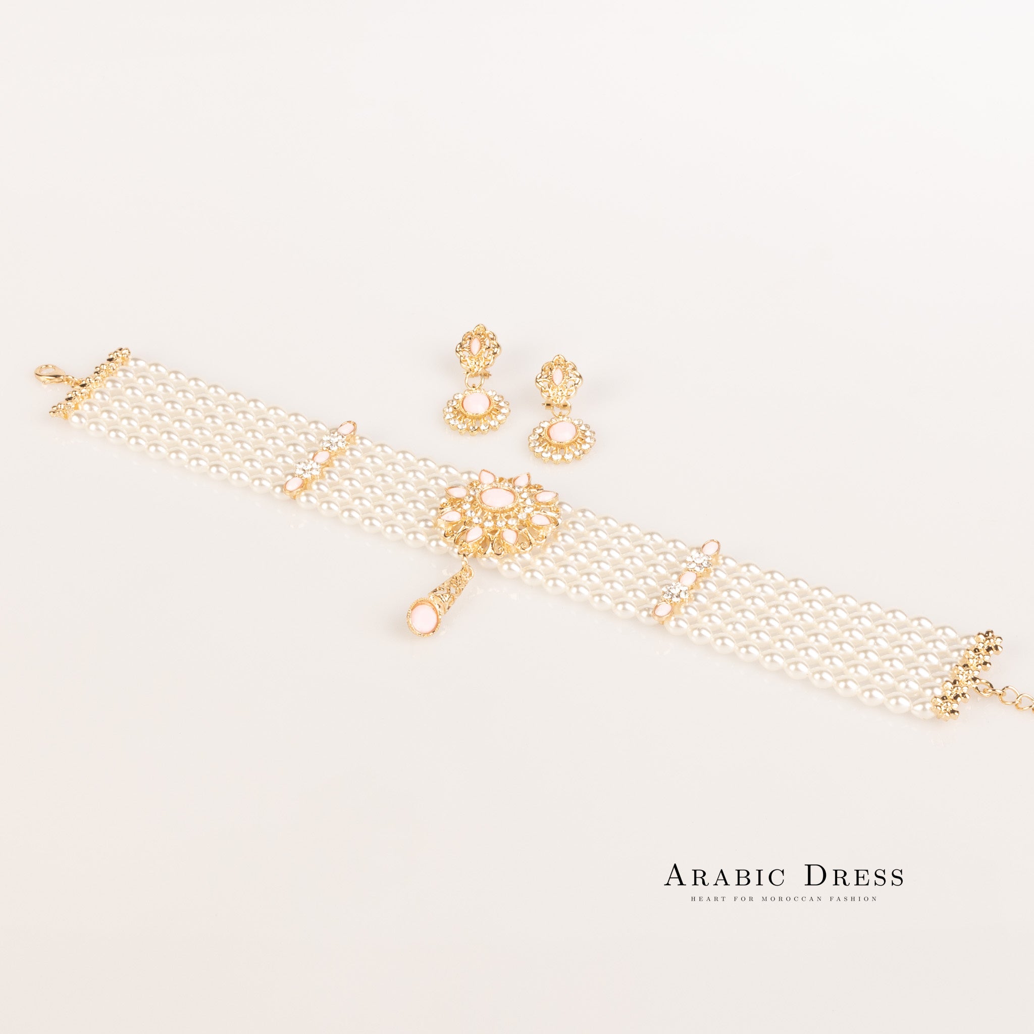 Sisi pearl pink necklace set