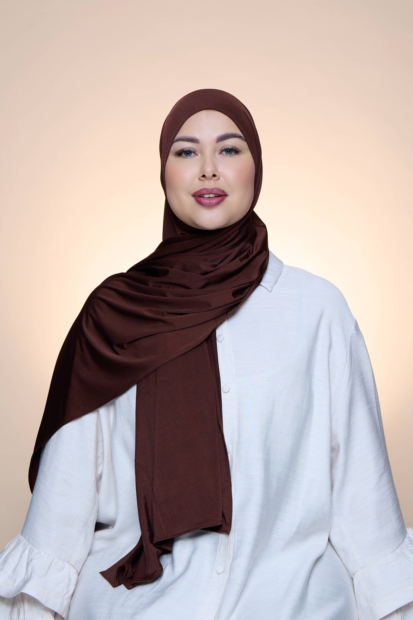 Hijab Premium Satin Mae Brown