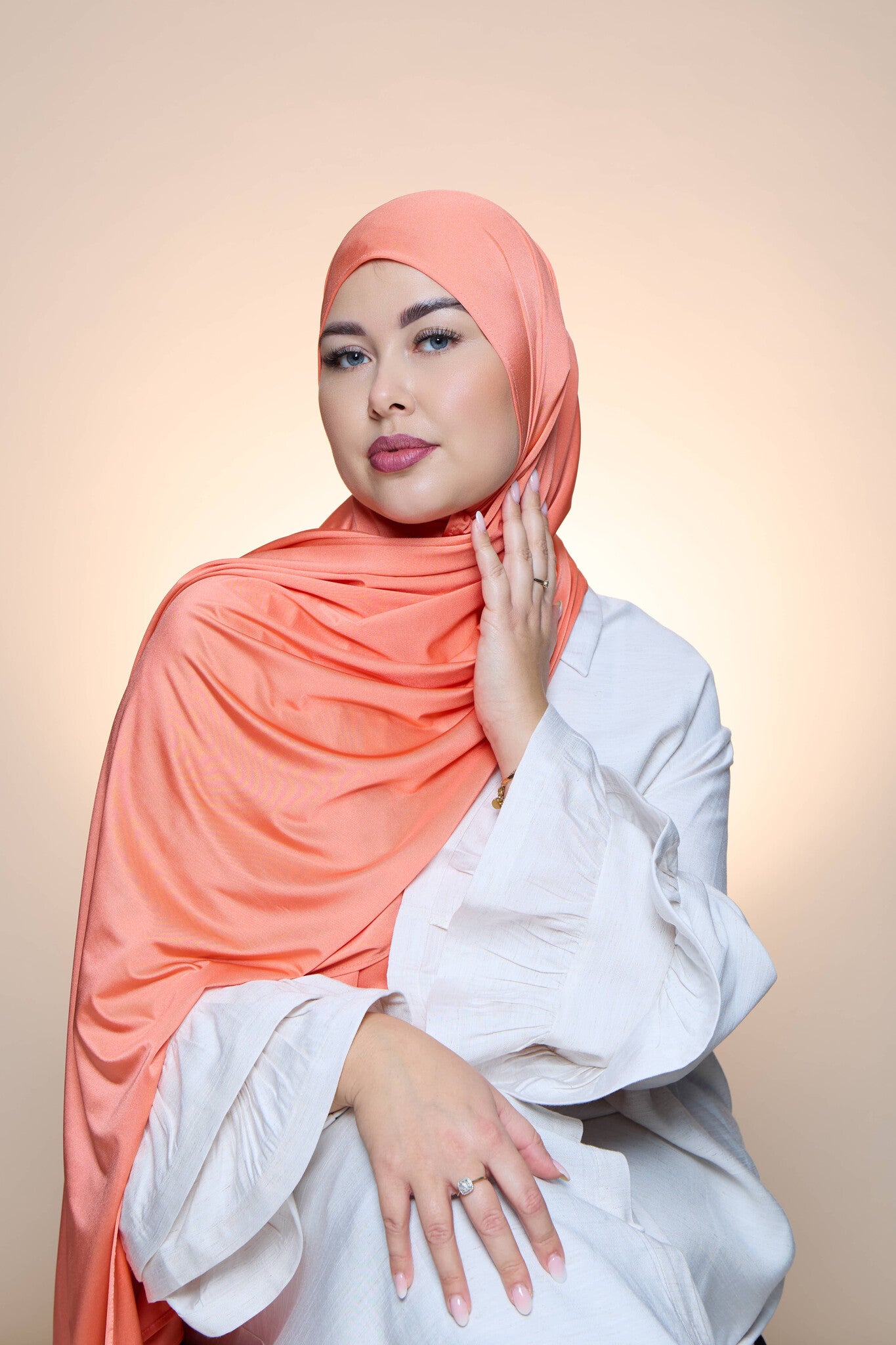 Hijab Premium Satin Mae Salmon