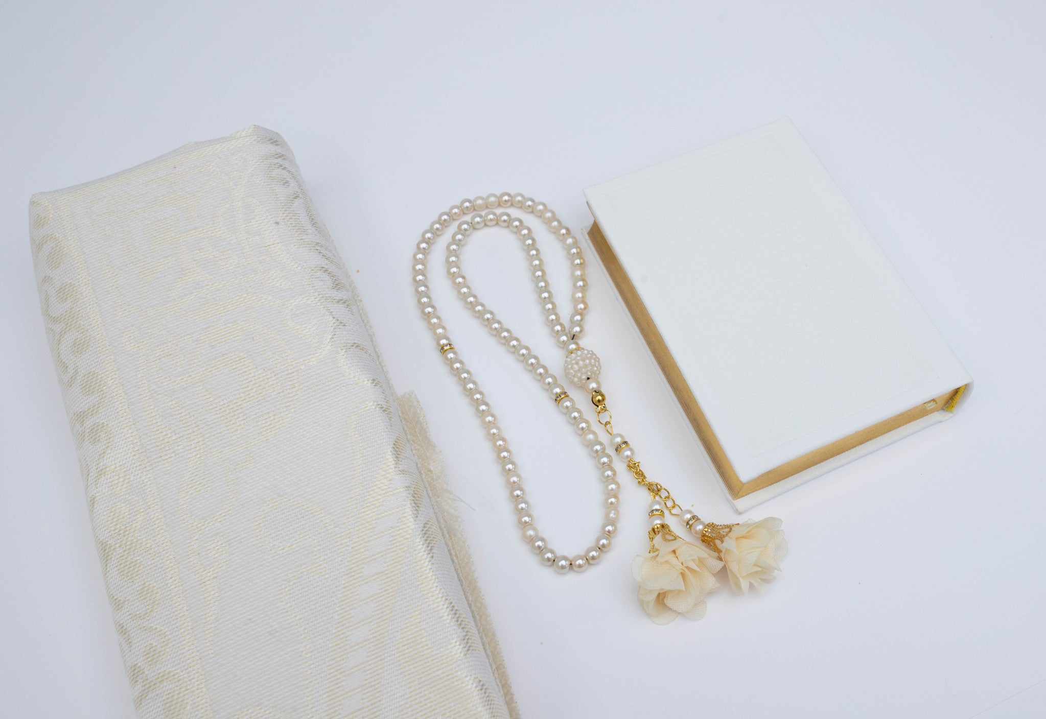 Mini Quran and Prayer White
