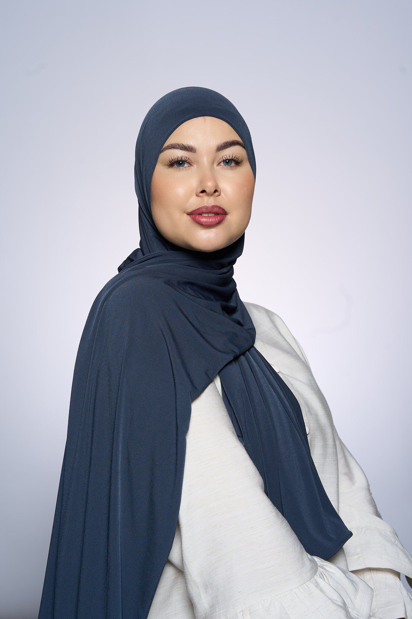 Premium Jersey Hijab Fin - Anthracite Gray