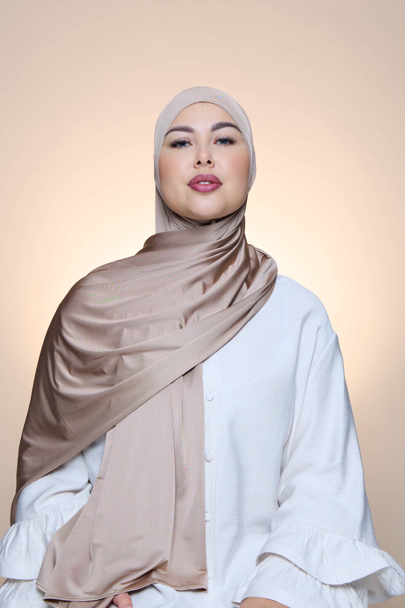 Hijab Premium Satin Mae Smoke Gray