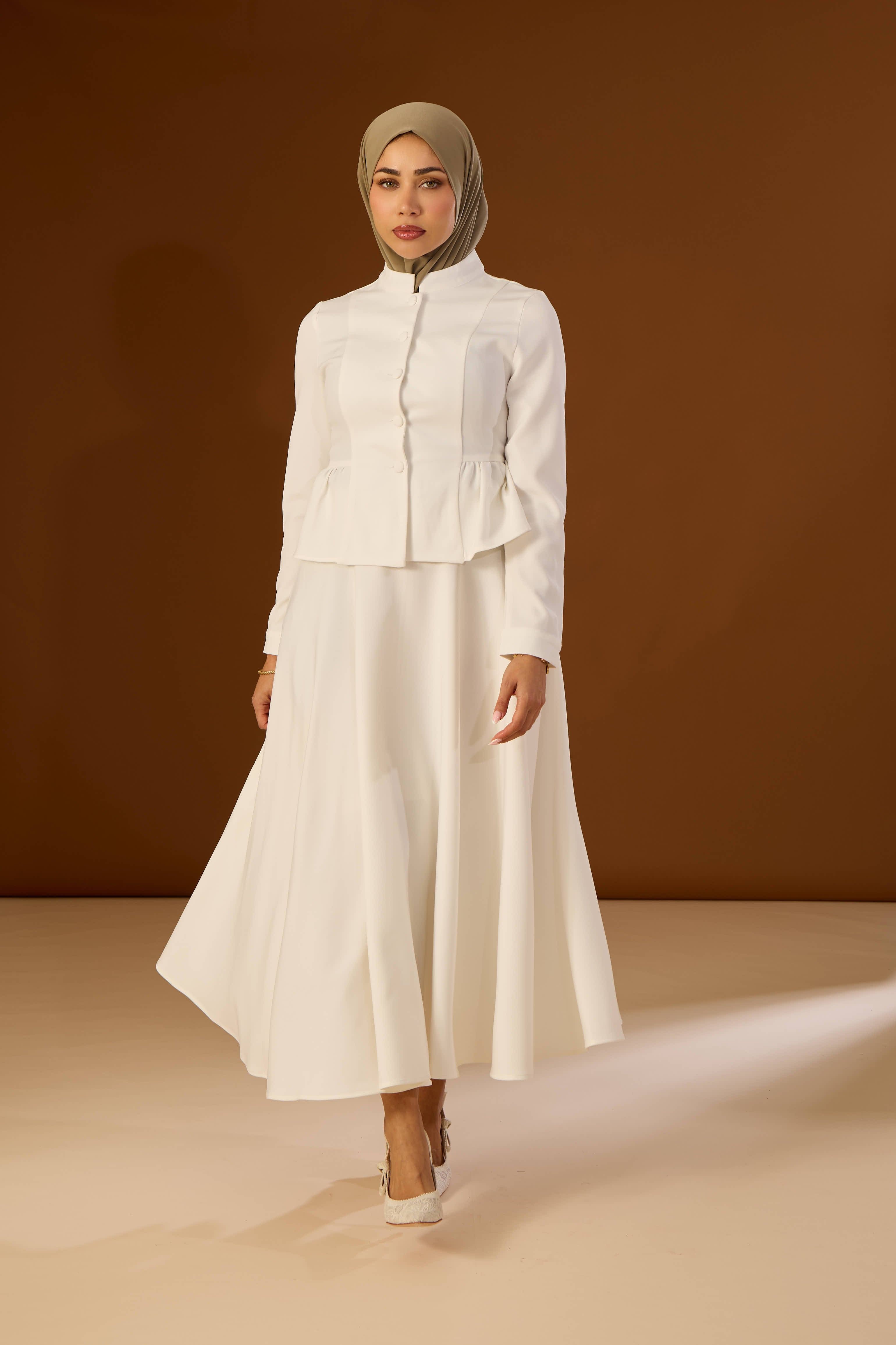 Set Desi White