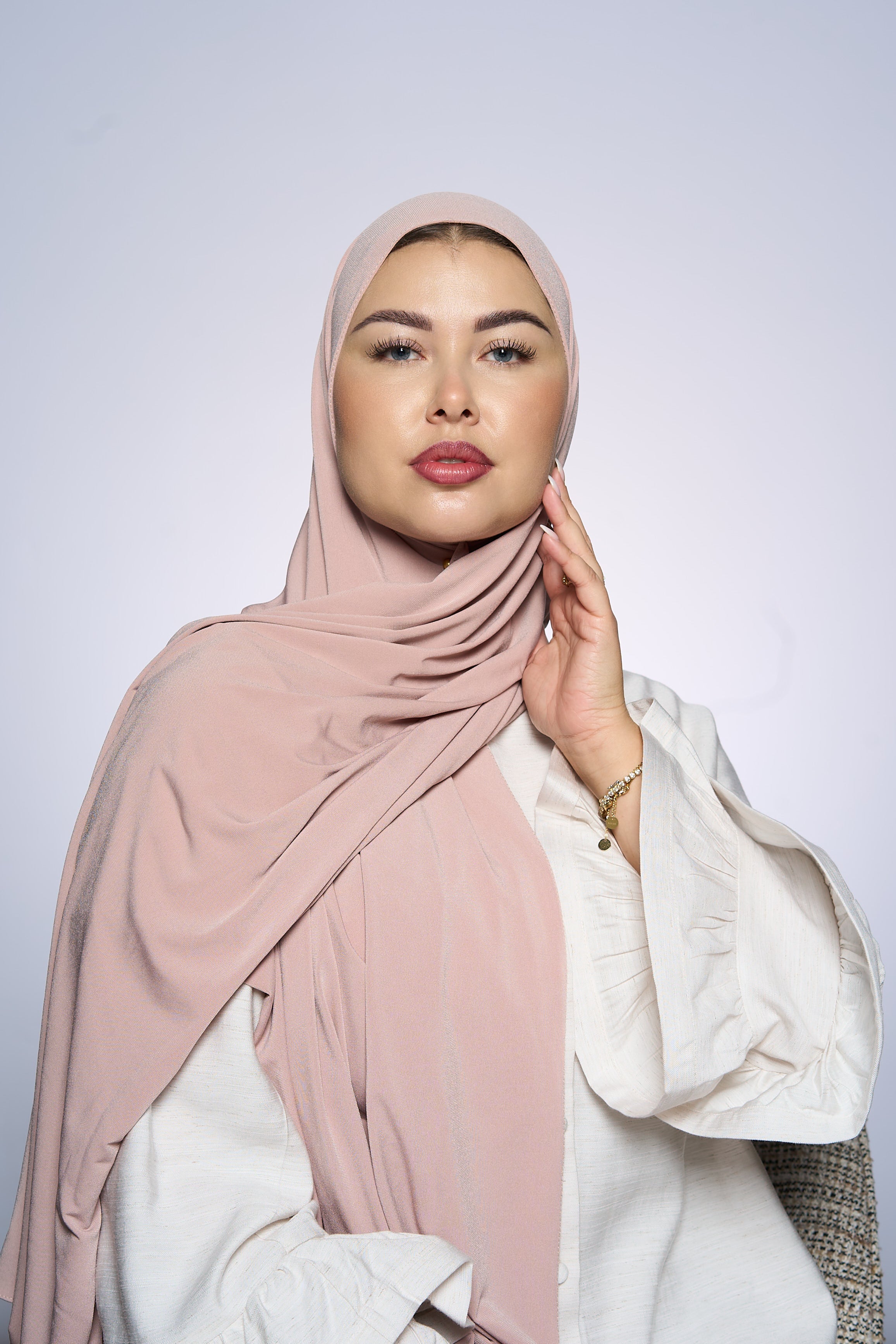 Premium Jersey Hijab Fin -  Medium Tanny