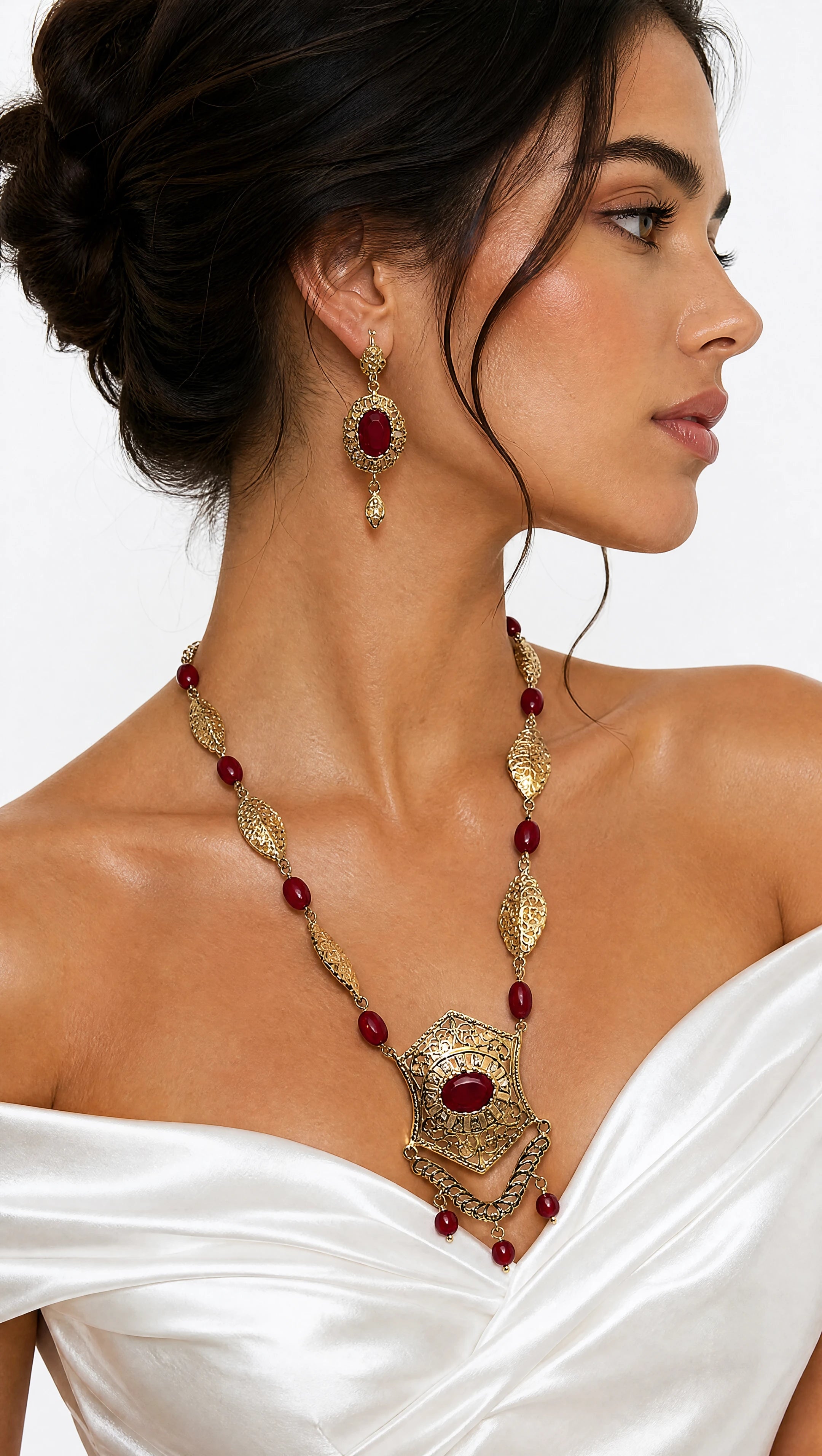Set Necklace Nas Bordeaux