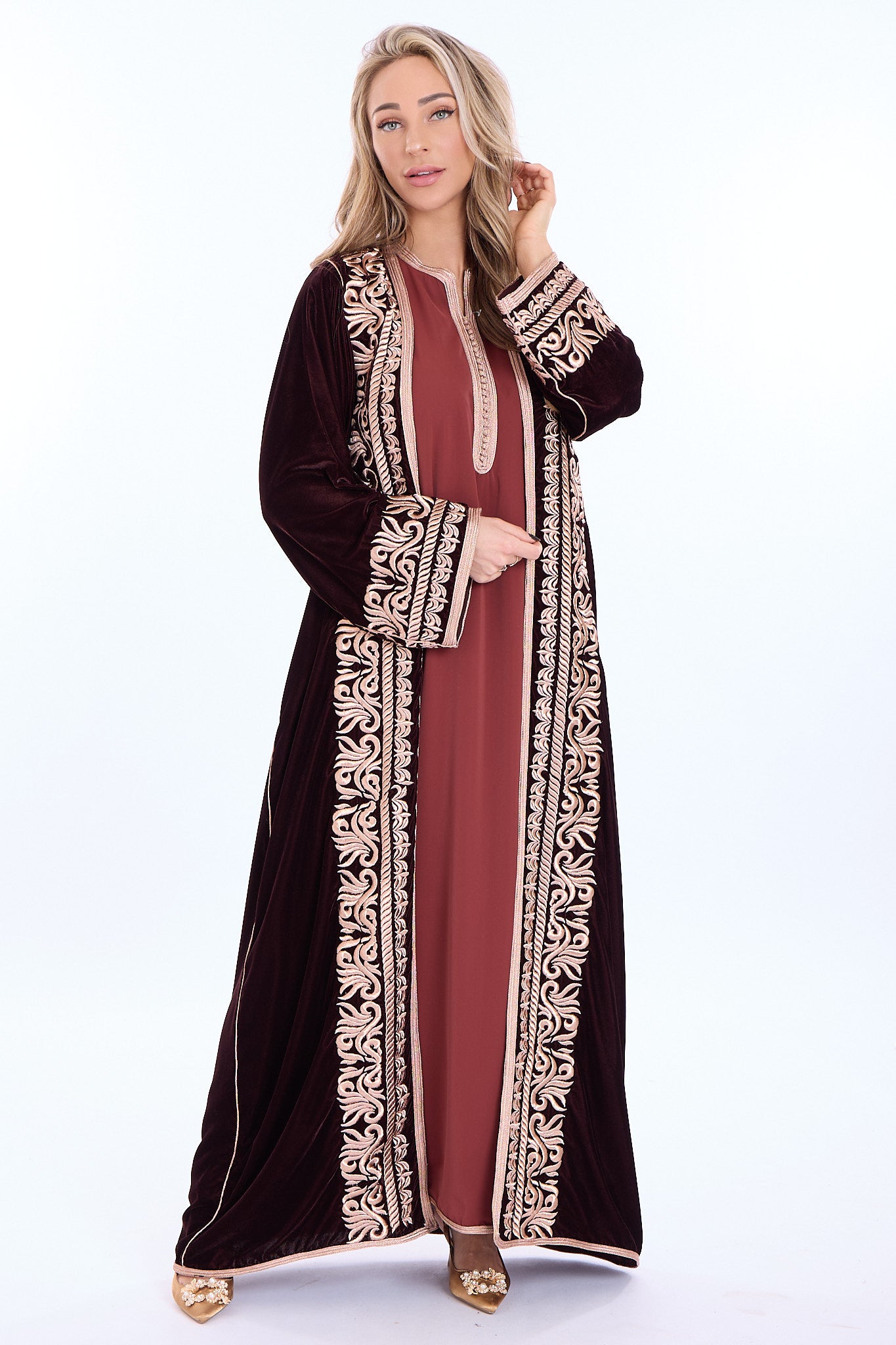 Kimono  Munira Brown