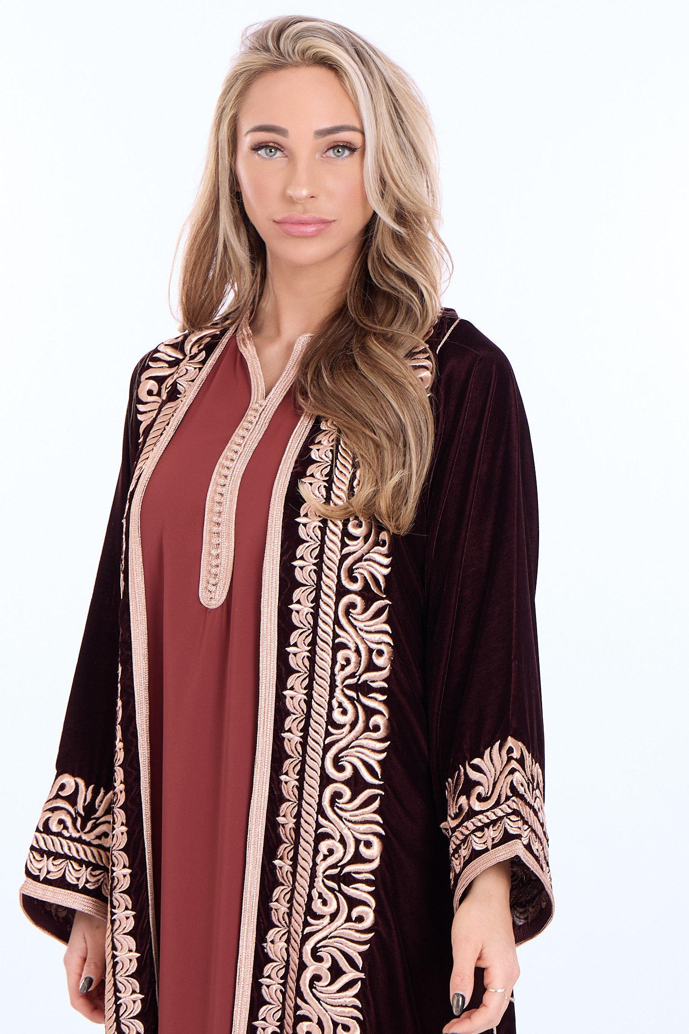 Kimono  Munira Brown