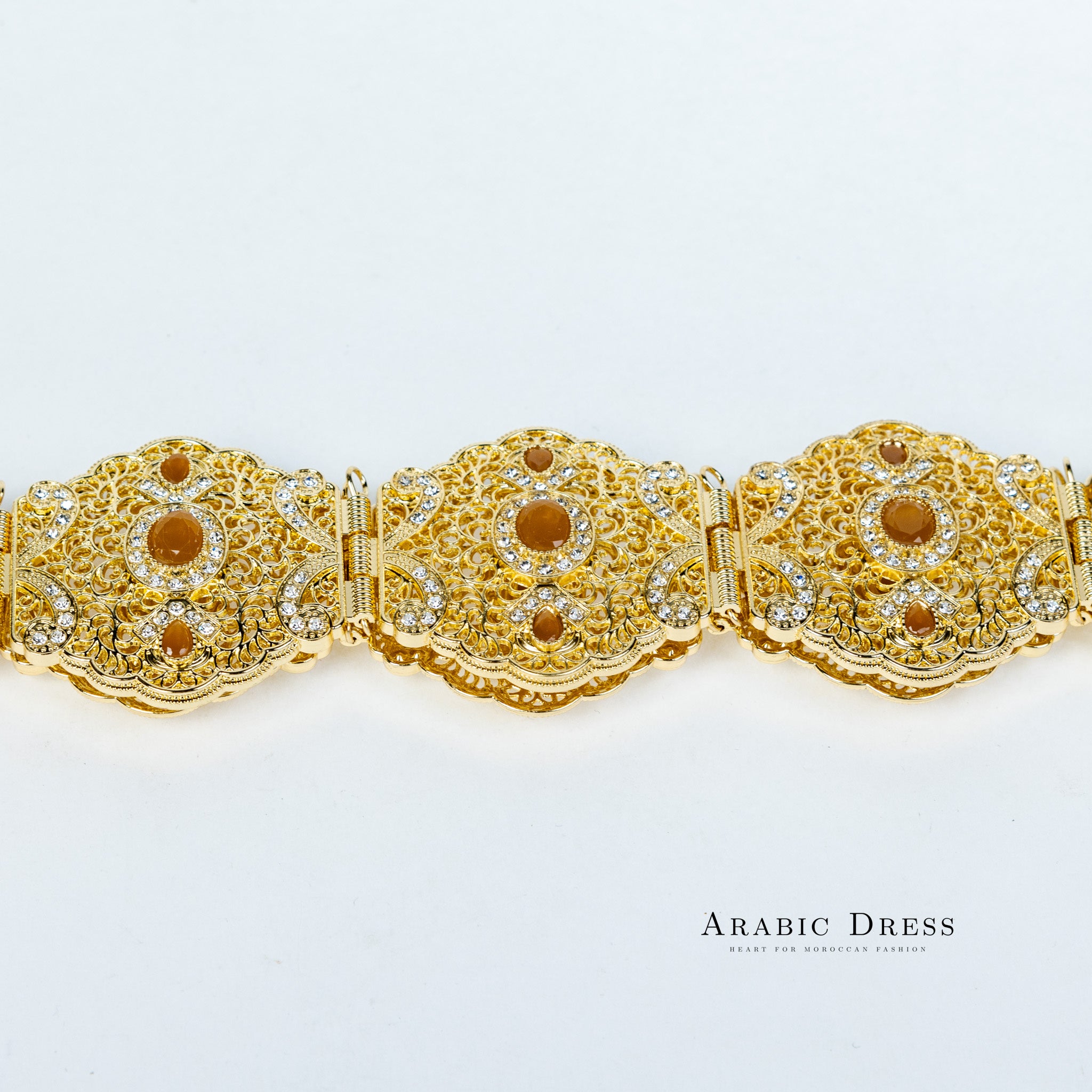 Ahri Gold/Brown Belt