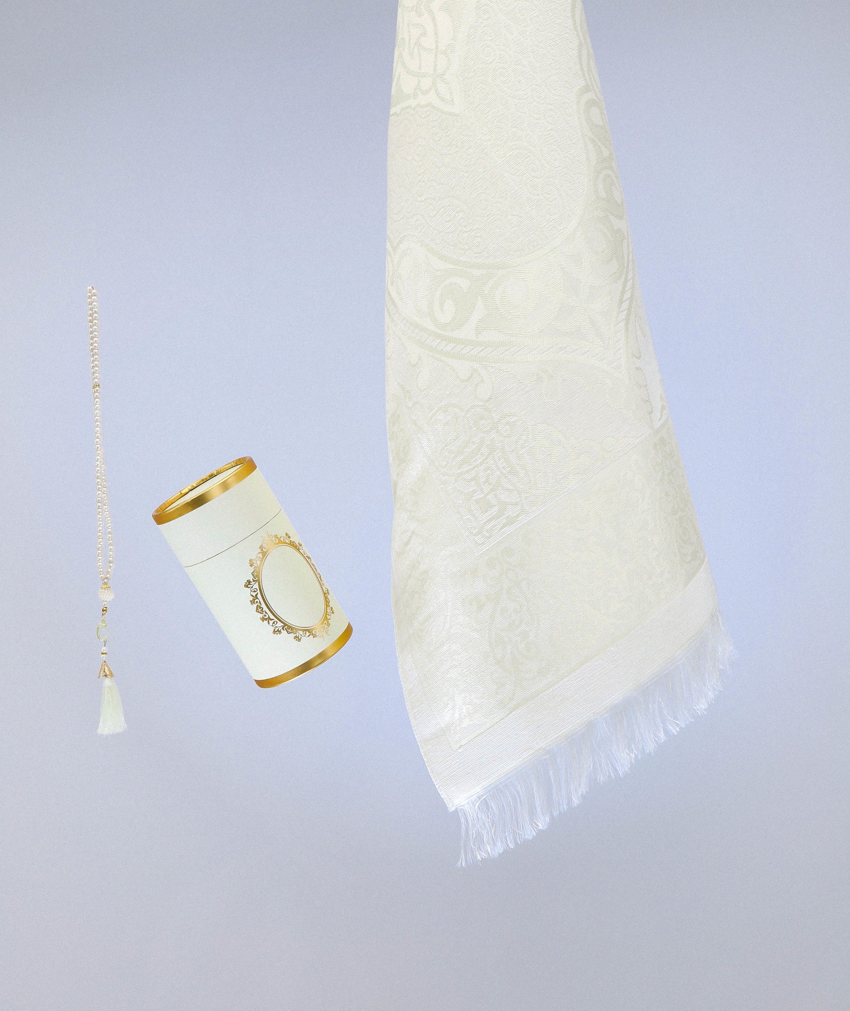 Box Gift with Prayer Rug and Tasbeeh