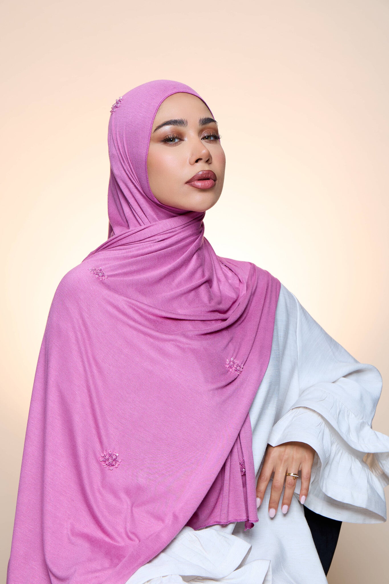 Jersey Hijab Zaya Ultra Pink