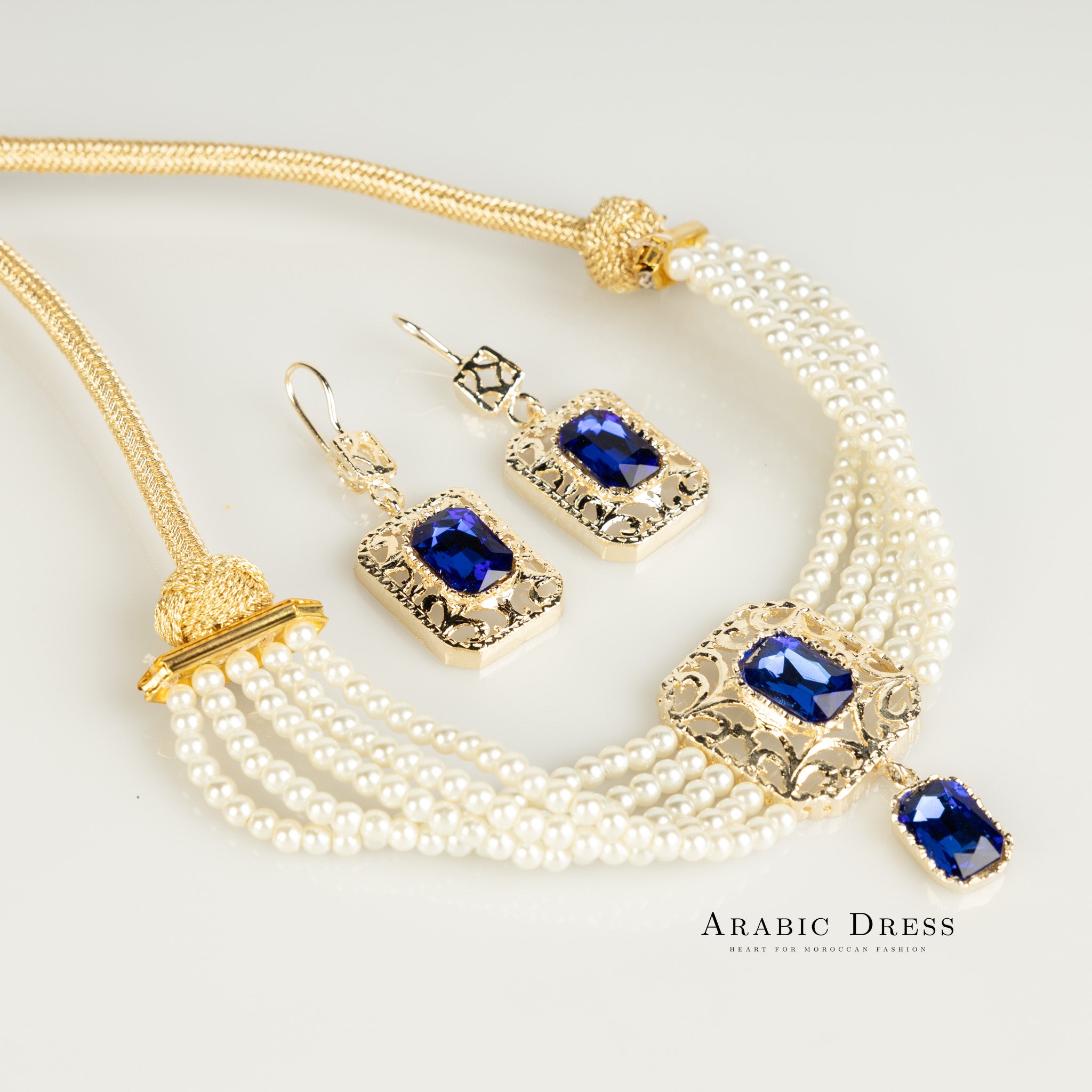Pearl blue Nifa necklace set