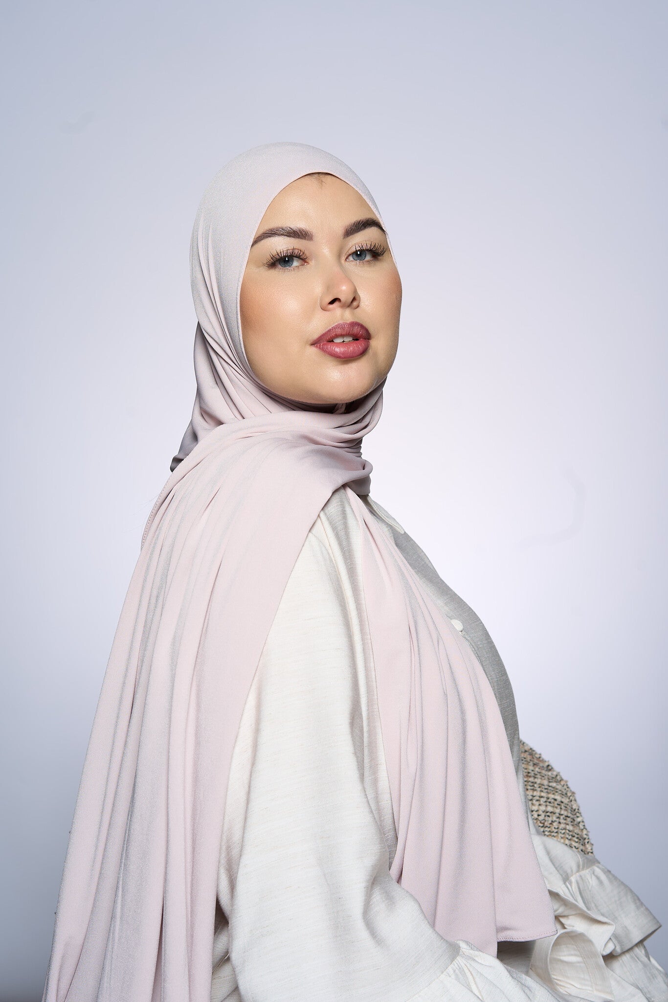 Premium Jersey Hijab Fin - Light Parel