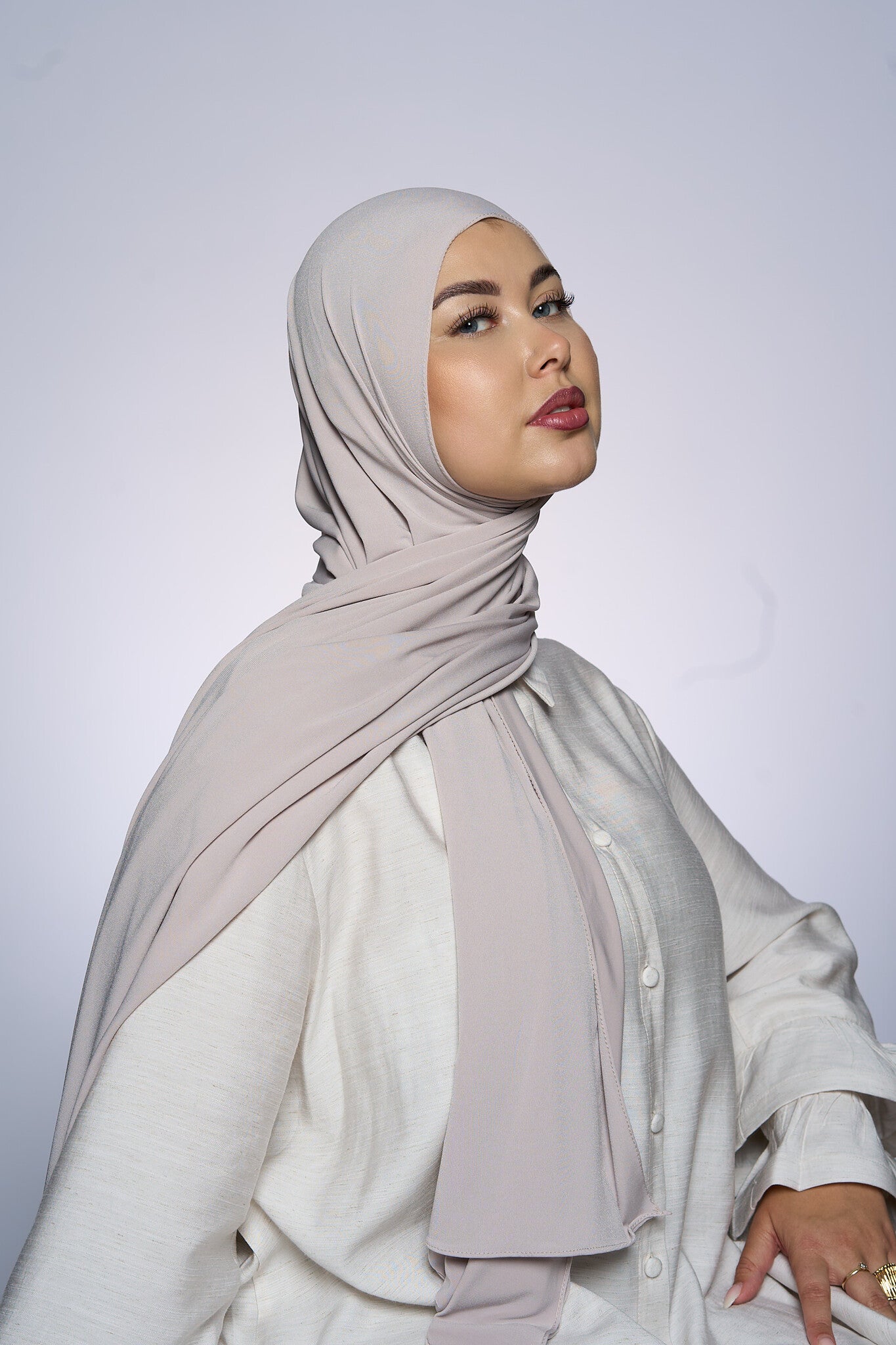 Premium Jersey Hijab Fin -  Light Almond
