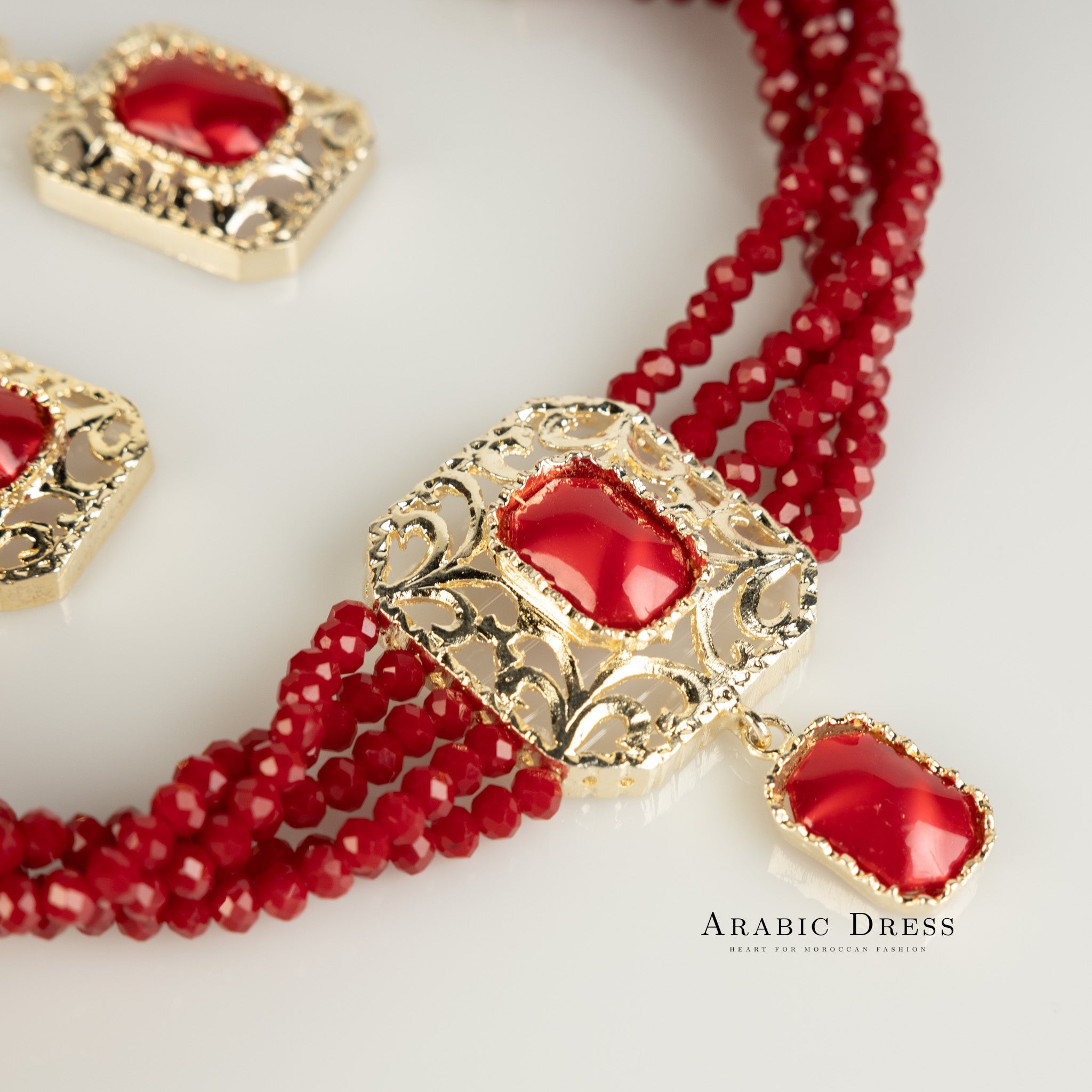pomegrante Nifa necklace set