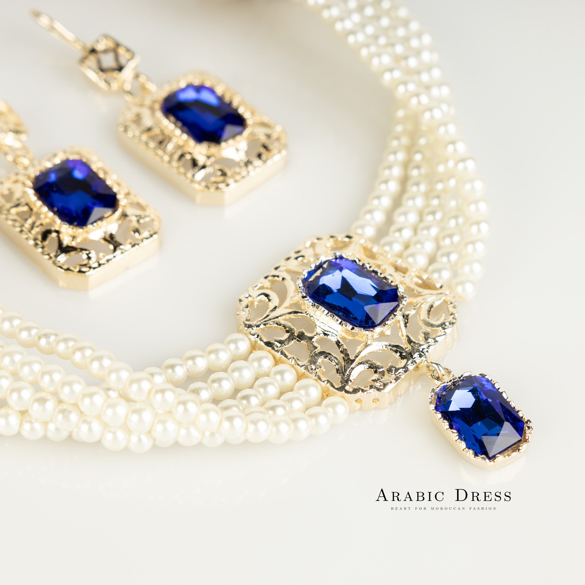 Pearl blue Nifa necklace set