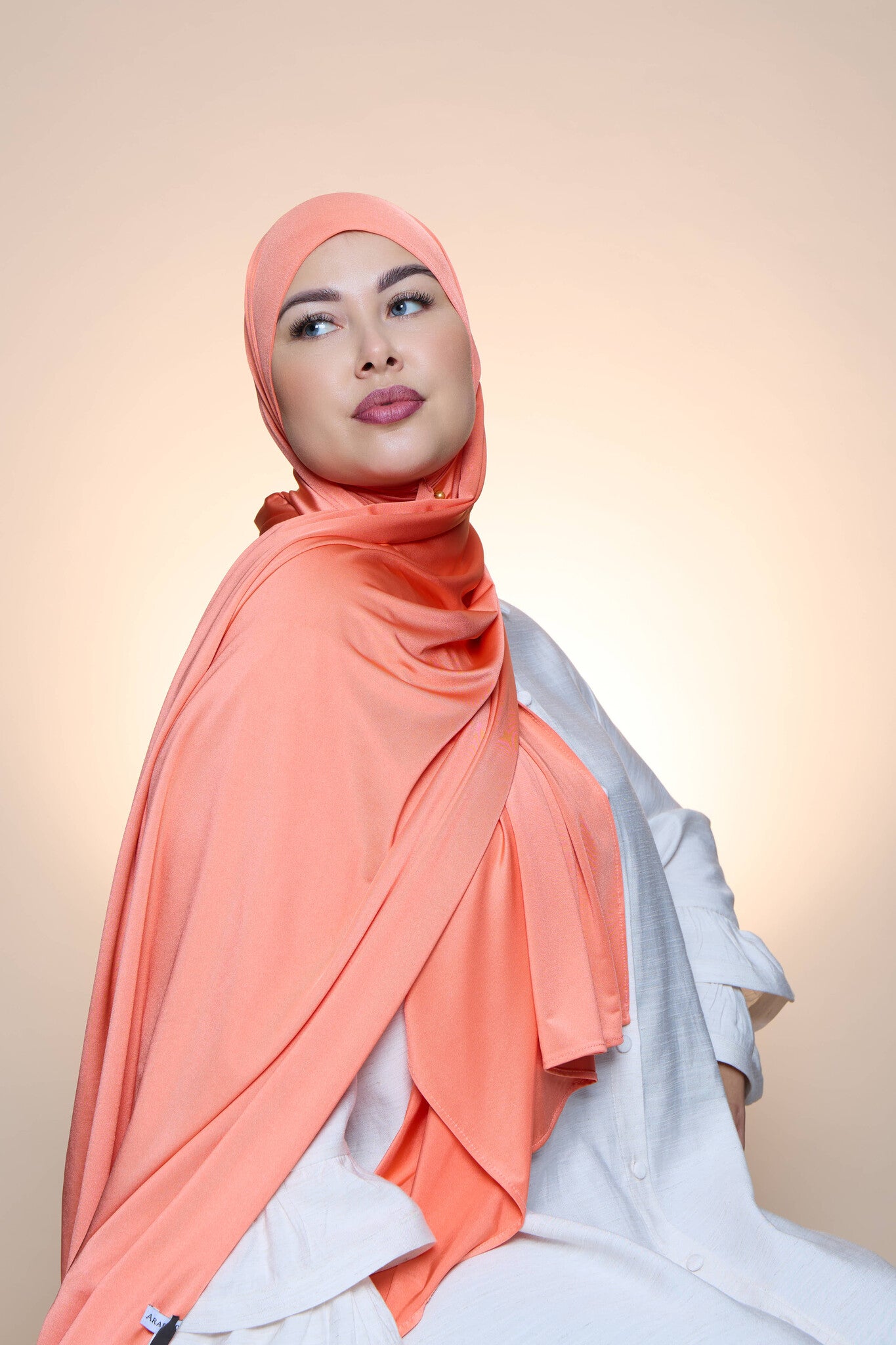 Hijab Premium Satin  Mae Salmon